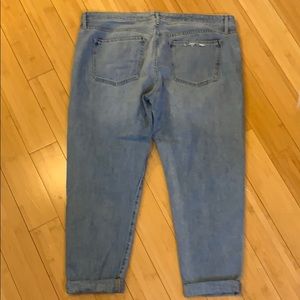 Mossimo Supply Co. Jeans - Mossimo Girlfriend Cropped Ripped Jeans Mossimo Supply Co. Jeans - Mossimo Girlfriend Cropped Ripped Jeans